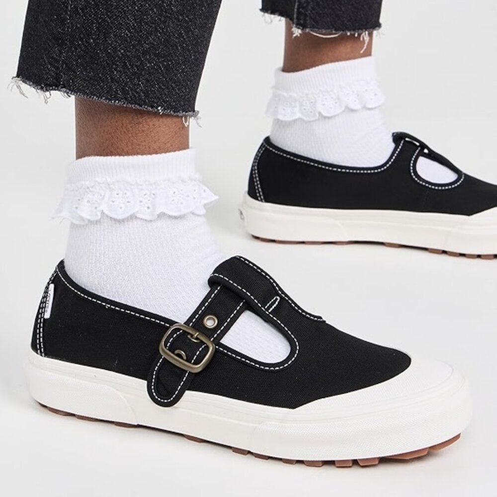 Vans Mary Jane 93 shoes - size 10.5